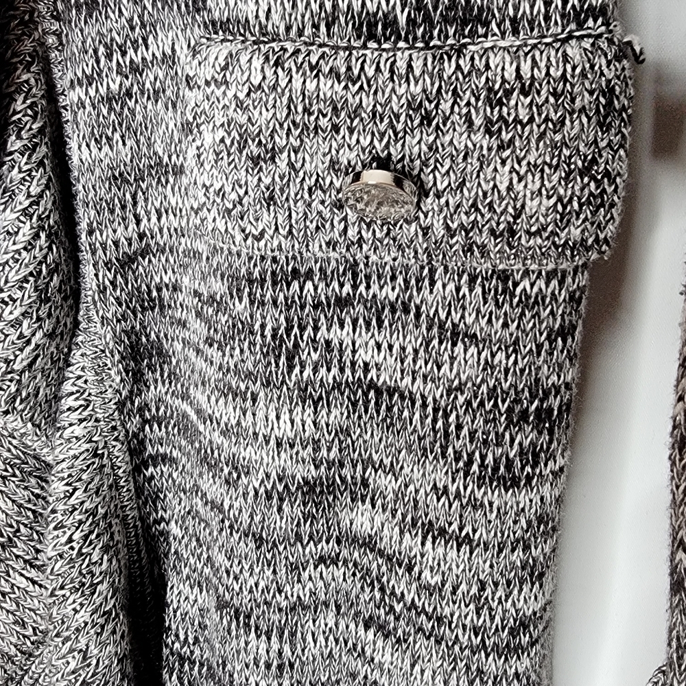 White House Black Market Cardigan With Ruffle Closure - Picture 7 of 15